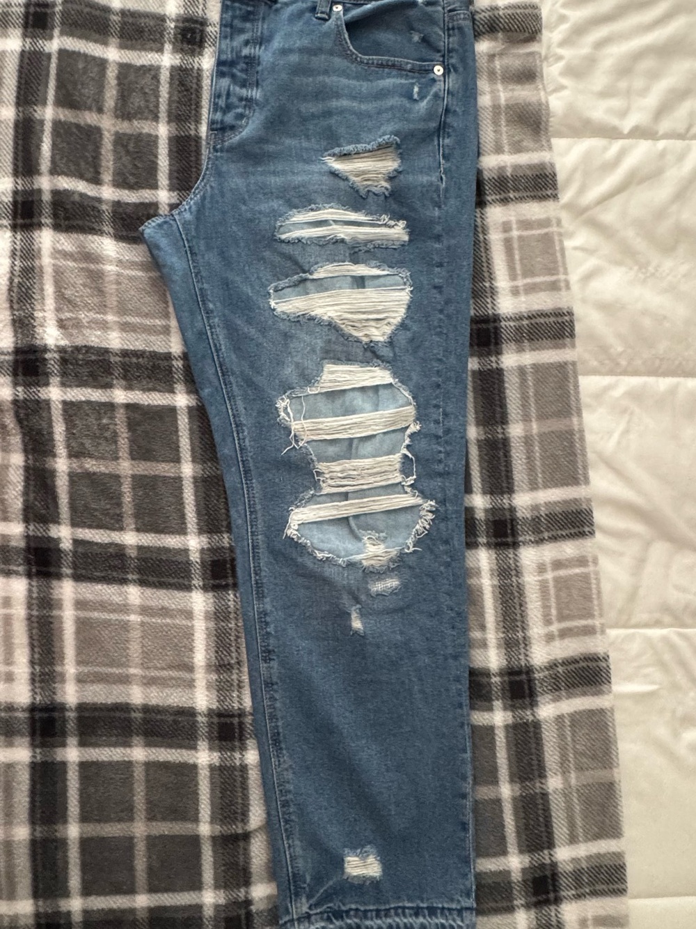 American Eagle Outfitters Distressed Blue Straight-Leg Tomgirl Jeans